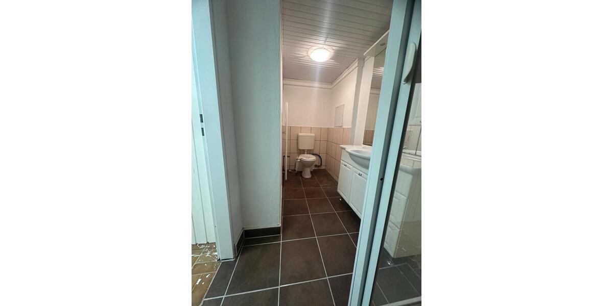 Gewerbeobjekt Düsseldorf Stadtbezirk 8 - 1.650&euro; | Angebot:24653868