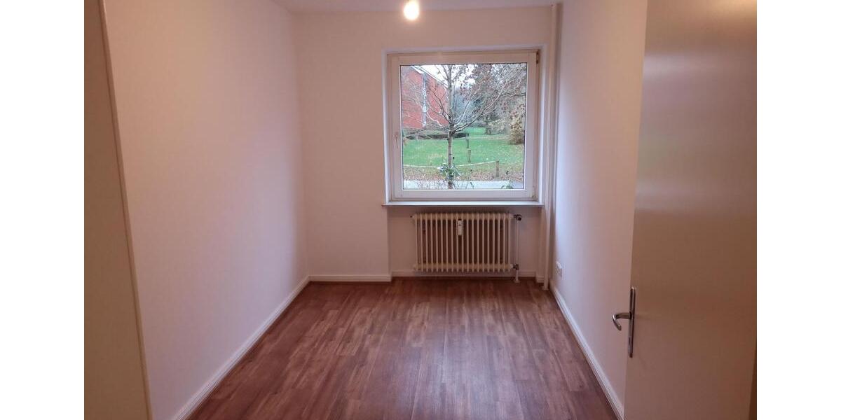 Etagenwohnung Bad Segeberg - 3 Zimmer, 70 m&sup2;, 725&euro; | Angebot:24128175