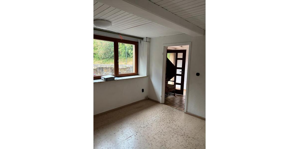 Mehrfamilienhaus, Wohnhaus Waldböckelheim - 6 Zimmer, 140 m&sup2;, 1.300&euro; | Angebot:24990687