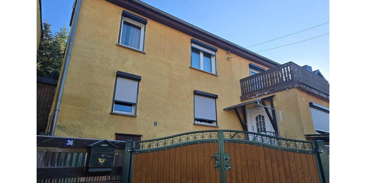 ruhiges Einfamilienhaus mit Terrasse und großem Garten 4 zimmer