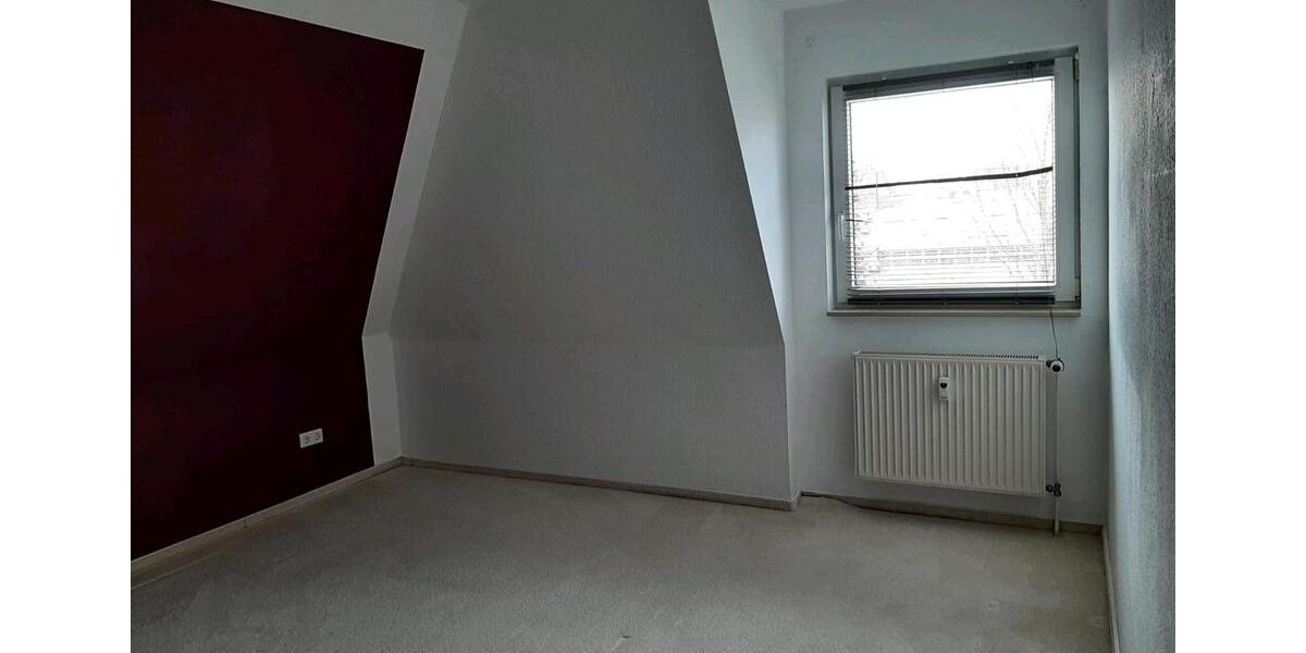 Dachgeschoßwohnung Stadthagen - 3 Zimmer, 88 m&sup2;, 850&euro; | Angebot:24805795