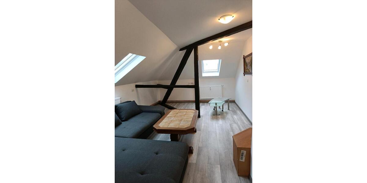 Dachgeschoßwohnung Feilbingert - 1 Zimmer, 62 m&sup2;, 600&euro; | Angebot:26193304