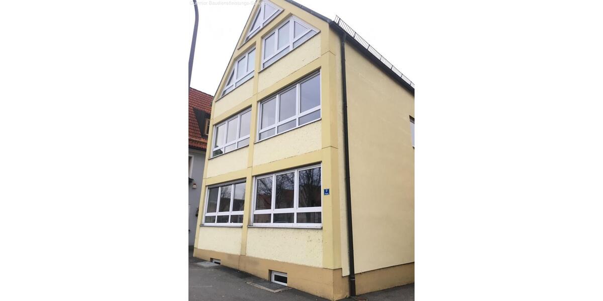 Dachgeschoßwohnung Neustadt an der Waldnaab - 2 Zimmer, 54 m&sup2;, 450&euro; | Angebot:26232823