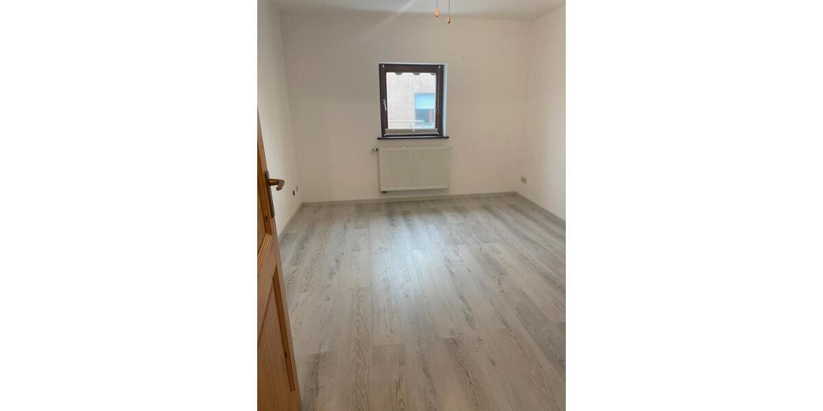 Dachgeschoßwohnung Neuler - 3 Zimmer, 60 m&sup2;, 590&euro; | Angebot:26354850