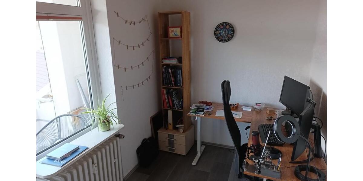 Etagenwohnung Reinbek - 3 Zimmer, 90 m&sup2;, 1.250&euro; | Angebot:25989398