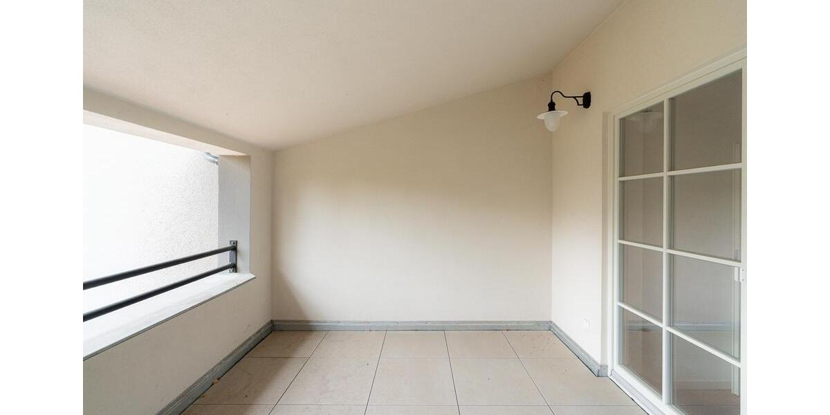 Exklusives Penthouse im denkmalgeschützten Lahmann-Sanatorium. 4 zimmer