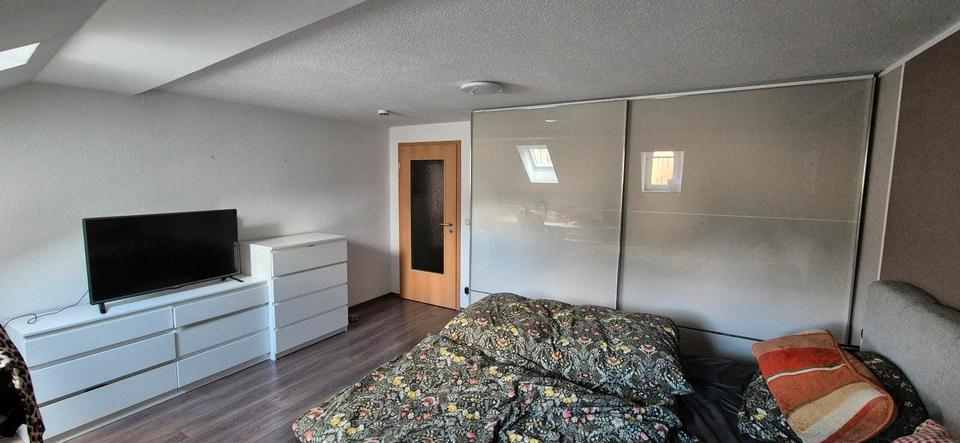 Dachgeschoßwohnung Lößnitz - 2 Zimmer, 74 m&sup2;, 600&euro; | Angebot:25943894