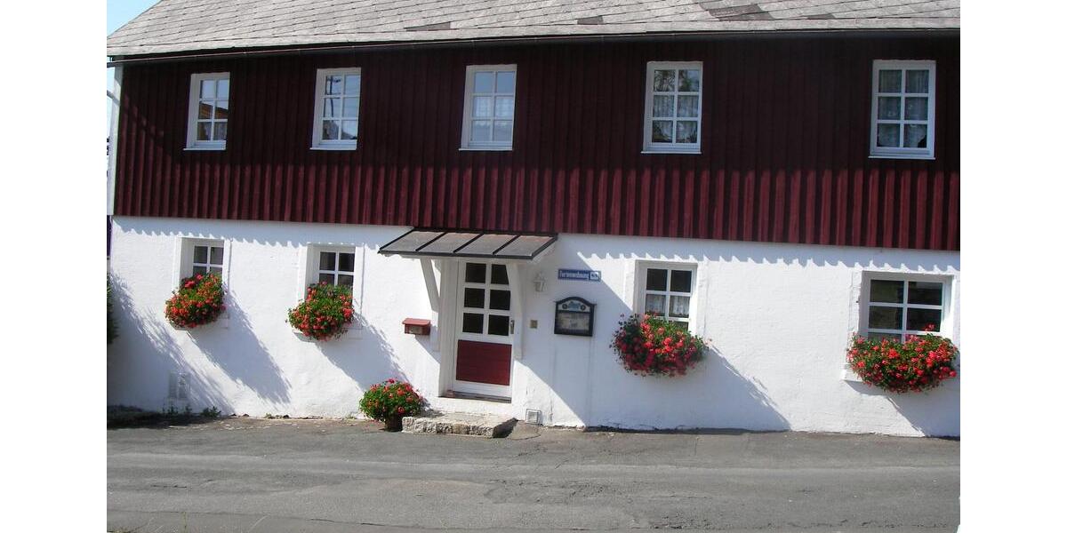 Wohnen auf Zeit Presseck Braunersreuth - 10 Zimmer, 200 m&sup2;, 15&euro; | Angebot:15941706