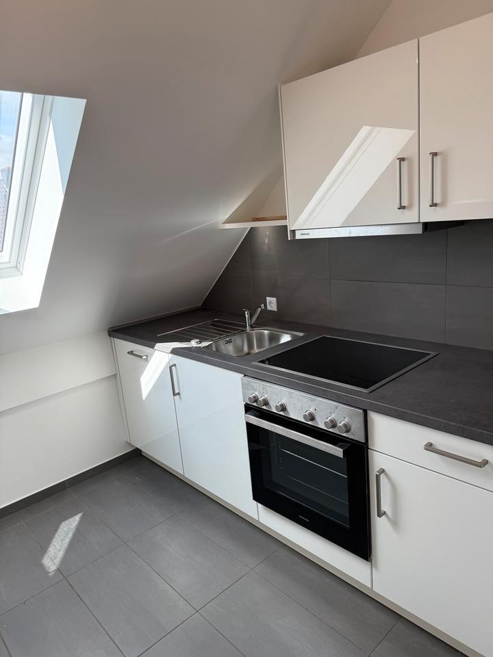 105qm 4ZKB Dachgeschoßwohnung in Herforst