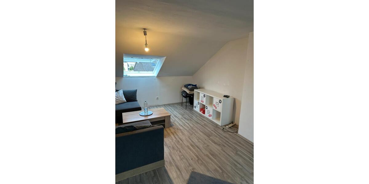 Dachgeschoßwohnung Lippstadt - 2 Zimmer, 50 m&sup2;, 620&euro; | Angebot:26566422