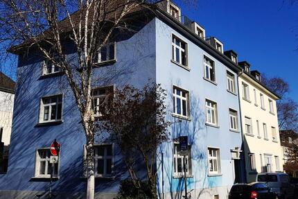 2 Zimmer in 3er-WG – Bonn Altstadt EG Altbau – 22 qm – plus Katze