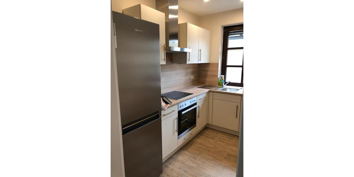 Etagenwohnung Sonnefeld - 4 Zimmer, 90 m&sup2;, 700&euro; | Angebot:25173823