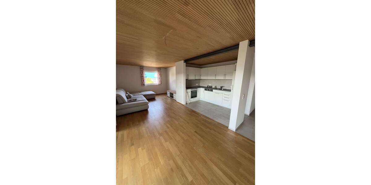 Etagenwohnung Waldshut-Tiengen Tiengen - 4.5 Zimmer, 91 m&sup2;, 1.250&euro; | Angebot:26855055