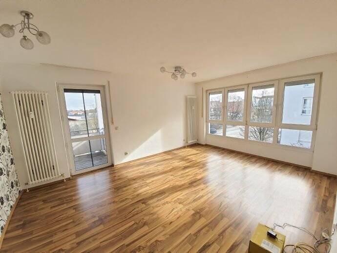 Etagenwohnung Amberg - 2 Zimmer, 55 m&sup2;, 650&euro; | Angebot:26804667