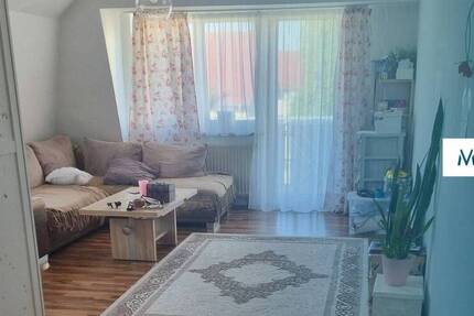 Gemütliche 2-Zimmer-Dachgeschoßwohnung mit Balkon