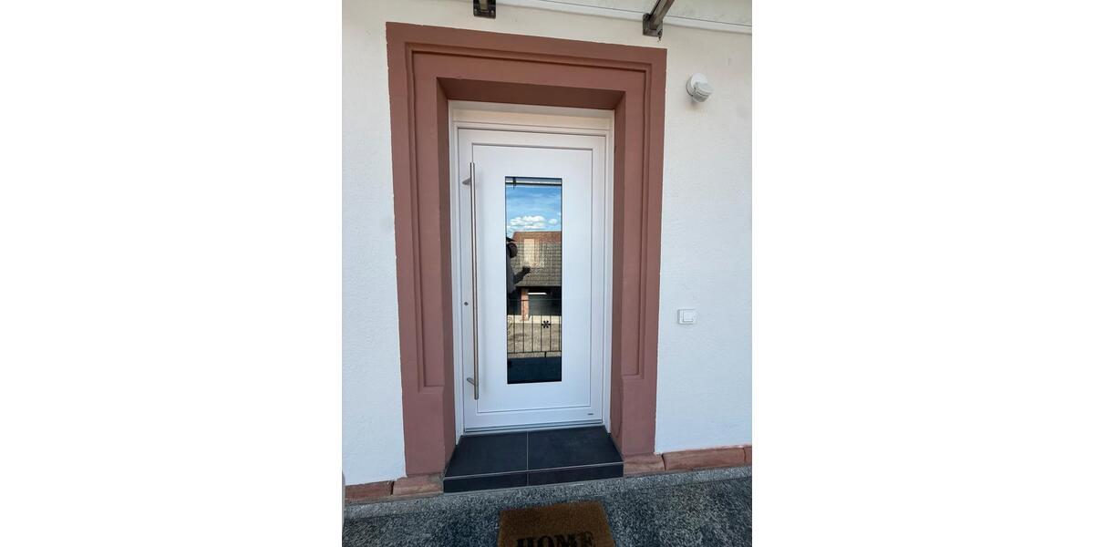 Einfamilienhaus Kleinkahl - 5.5 Zimmer, 140 m&sup2;, 1.250&euro; | Angebot:26614467