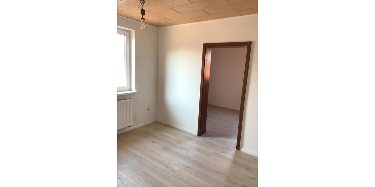 Einfamilienhaus Bovenden - 6 Zimmer, 165 m&sup2;, 1.590&euro; | Angebot:26592261