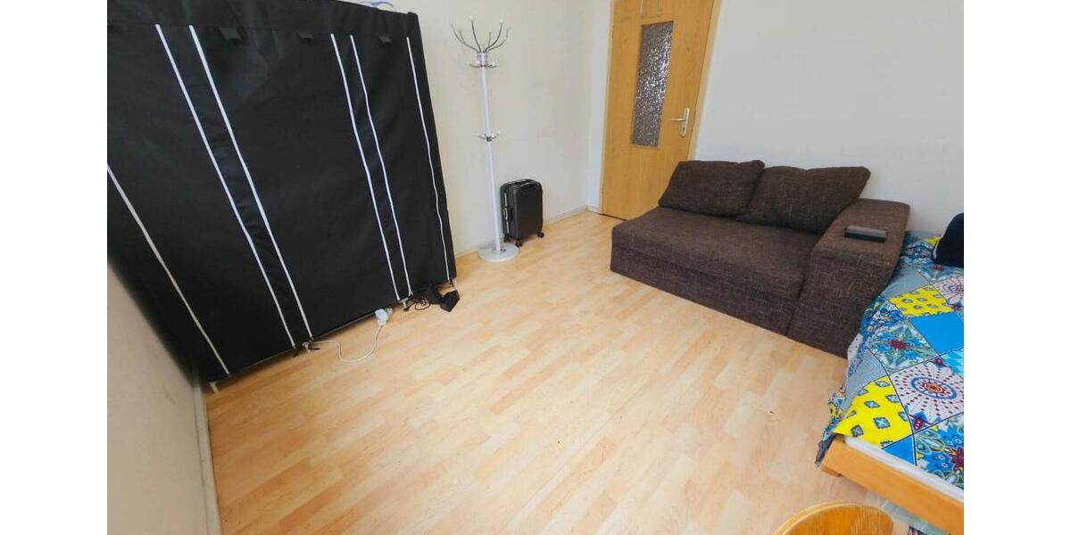 Wohnen auf Zeit Halle (Saale) Halle-Neustadt - 1 Zimmer, 24 m&sup2;, 280&euro; | Angebot:26705547