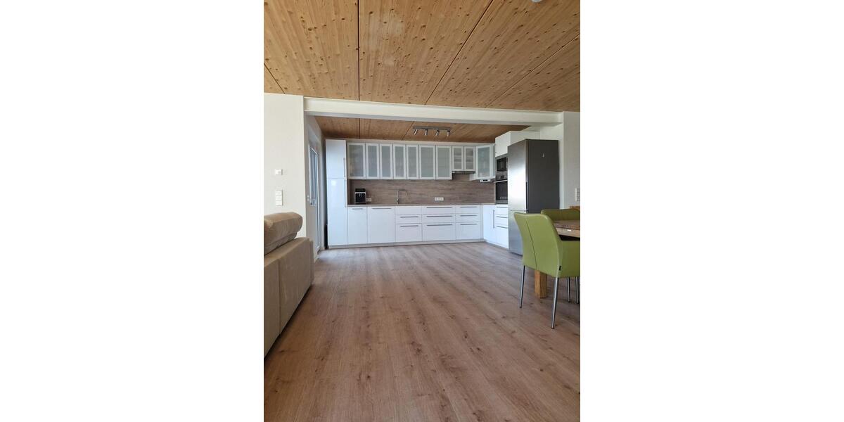 Erdgeschoßwohnung Hambrücken - 3 Zimmer, 118 m&sup2;, 1.370&euro; | Angebot:26048165