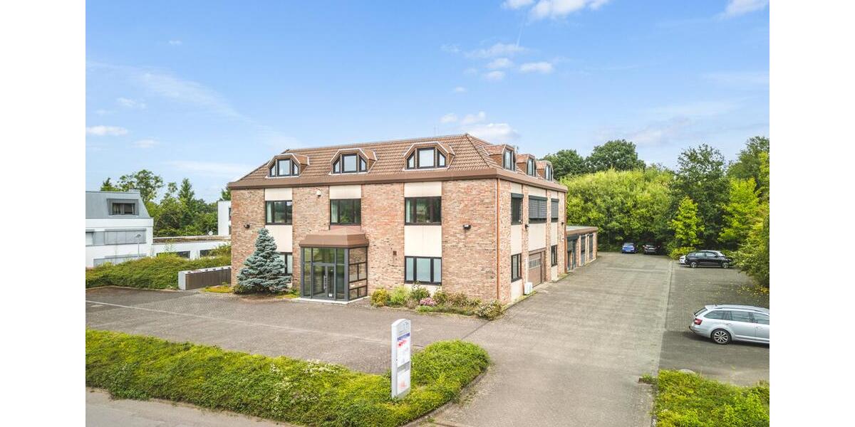 Ansprechendes Büro in der 2. Etage eines modernen Bürokomplexes zimmer