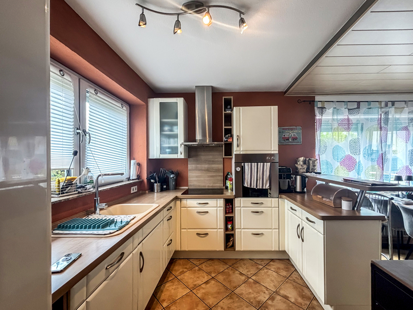 Einfamilienhaus mit traumhaftem Garten
