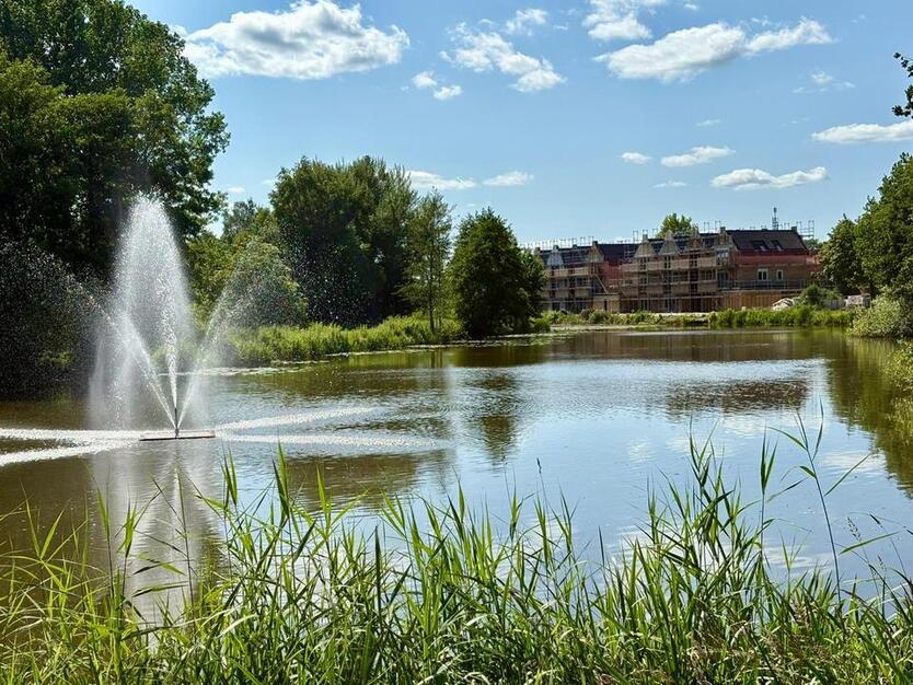 Provisionsfrei! 4-Zimmer Maisonette Wohnung mit EBK am See. Apen