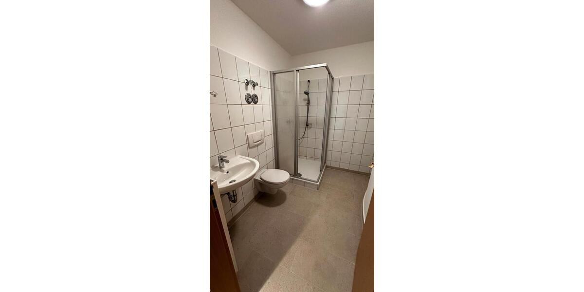Etagenwohnung Groitzsch - 1 Zimmer, 30 m&sup2;, 190&euro; | Angebot:26279416