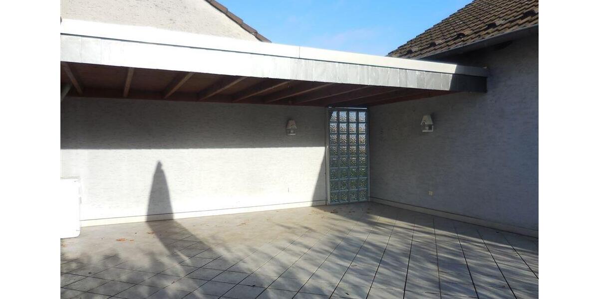 Etagenwohnung Leverkusen Bergisch Neukirchen - 3 Zimmer, 113 m&sup2;, 1.250&euro; | Angebot:24805217