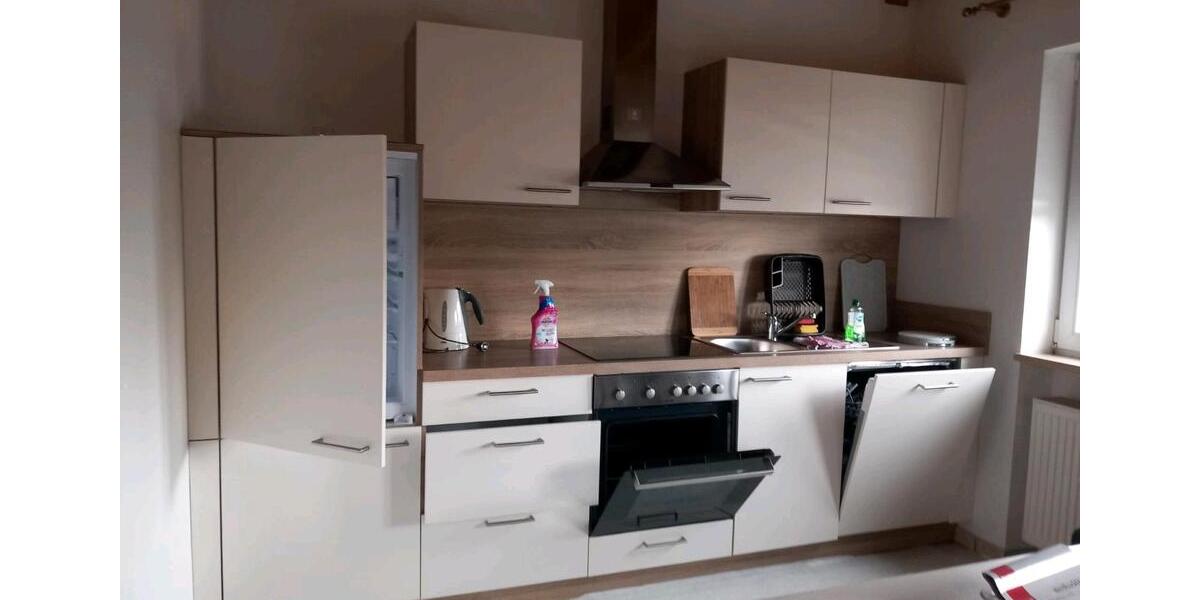 Dachgeschoßwohnung Großmehring - 1 Zimmer, 24 m&sup2;, 550&euro; | Angebot:26484003