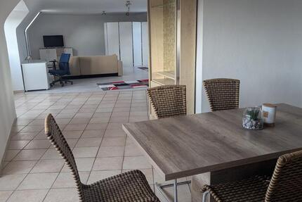 Wohnen auf Zeit Amt Wachsenburg - 3 Zimmer, 200 m&sup2;, 45&euro; | Angebot:25394341