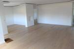 Helle 4,5 Zi.-Whg. mit 2 Balkonen, EBK und Garage in Hannover - OT Waldheim
