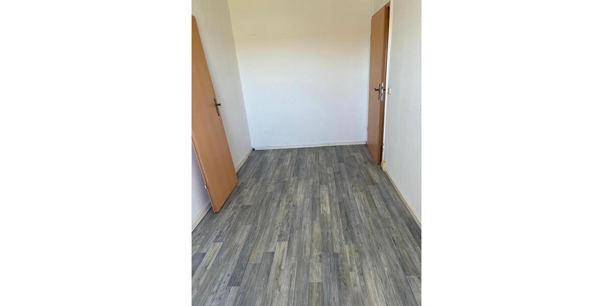 Etagenwohnung Eisleben (Lutherstadt) - 3 Zimmer, 70 m&sup2;, 755&euro; | Angebot:26444516