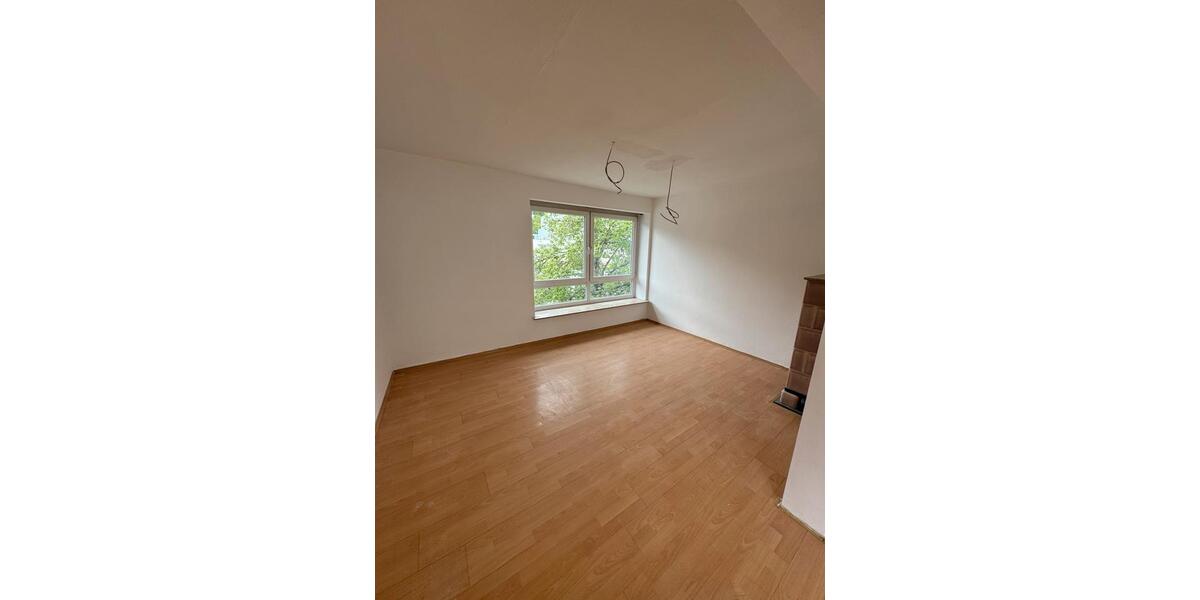 Etagenwohnung Albstadt - 2 Zimmer, 66 m&sup2;, 900&euro; | Angebot:26636271