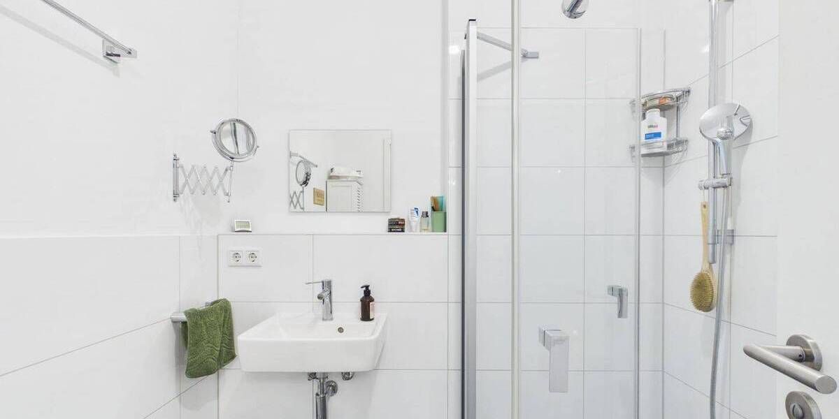 Etagenwohnung Berlin Marienfelde - 3 Zimmer, 93 m&sup2;, 2.200&euro; | Angebot:26712743