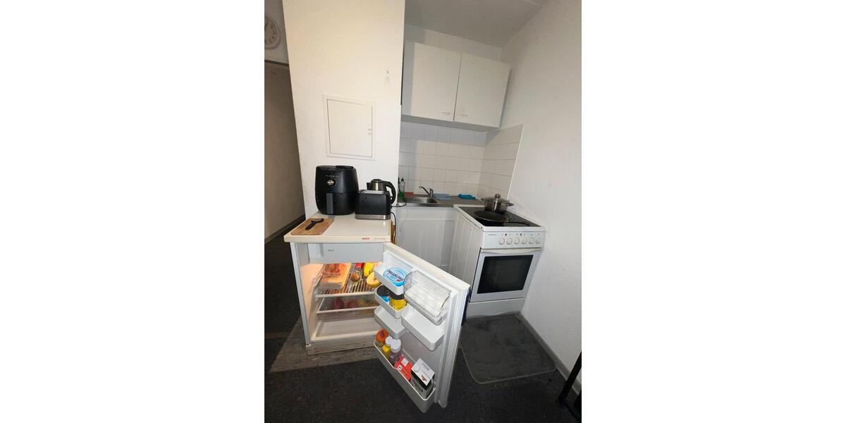 Dachgeschoßwohnung Pulheim - 1 Zimmer, 25 m&sup2;, 390&euro; | Angebot:24720355