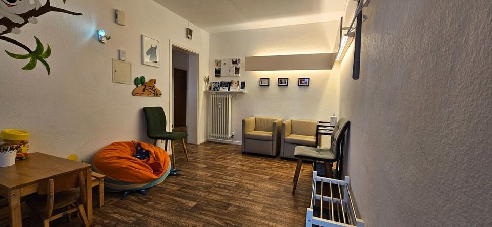 Attraktive Büro-Praxiseinheit in Isernhagen HB zimmer