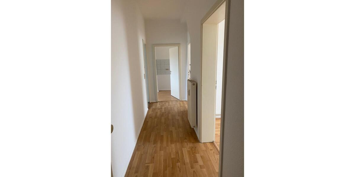 Dachgeschoßwohnung Magdeburg Brückfeld - 2 Zimmer, 54 m&sup2;, 320&euro; | Angebot:26051239