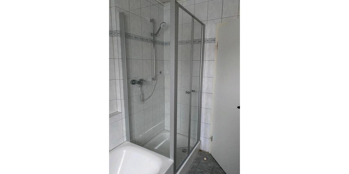 Dachgeschoßwohnung Bad Vilbel - 2 Zimmer, 68 m&sup2;, 730&euro; | Angebot:25046819