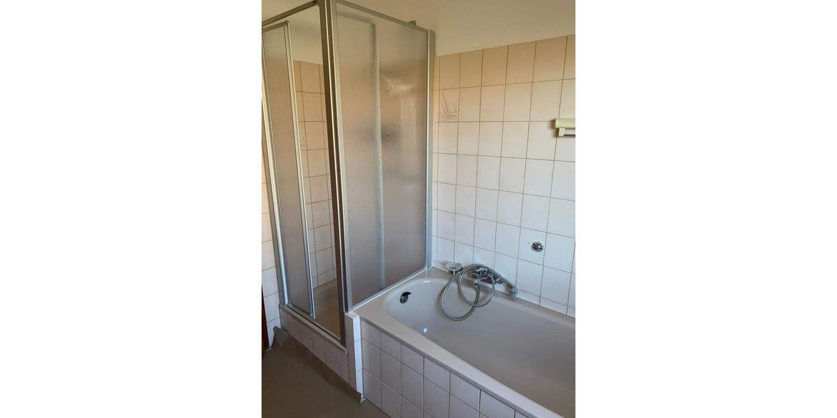 Einfamilienhaus Berlin Spandau - 5 Zimmer, 170 m&sup2;, 2.040&euro; | Angebot:25879054
