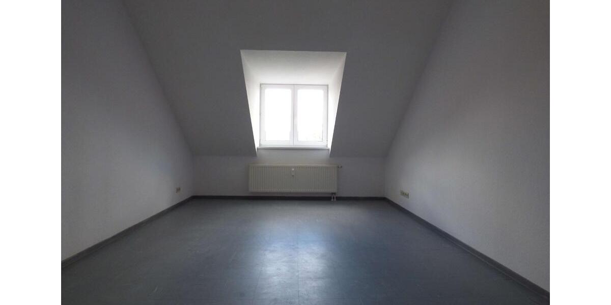 Dachgeschoßwohnung Bad Freienwalde (Oder) - 3 Zimmer, 71 m&sup2;, 533&euro; | Angebot:24520950