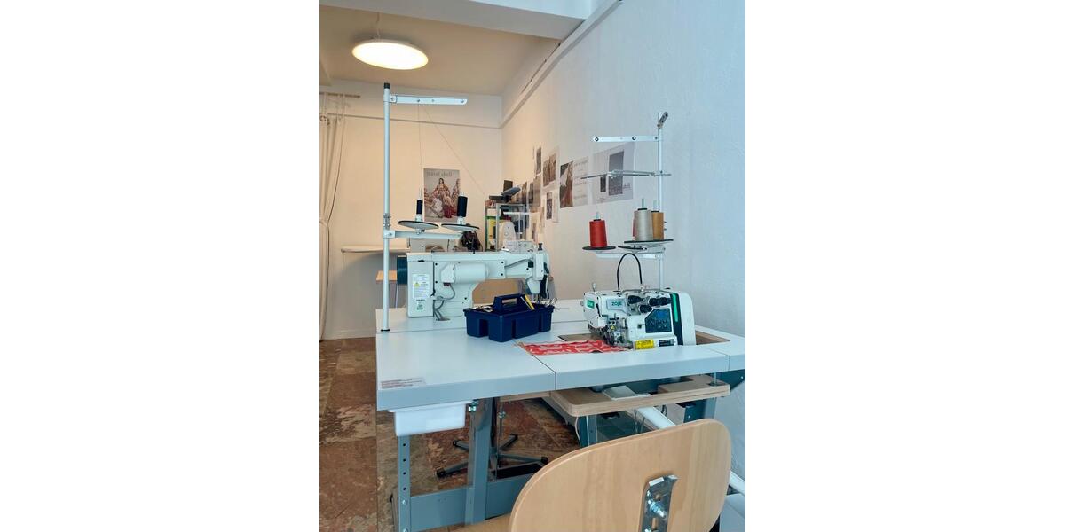 Textil-Werkstatt-Platz Schneider Gemeinschafts-Atlier zimmer
