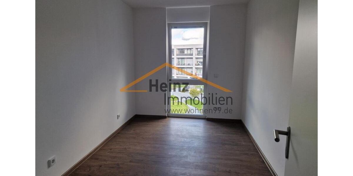 Dachgeschoßwohnung Bergisch Gladbach - 3 Zimmer, 98 m&sup2;, 1.310&euro; | Angebot:25942583