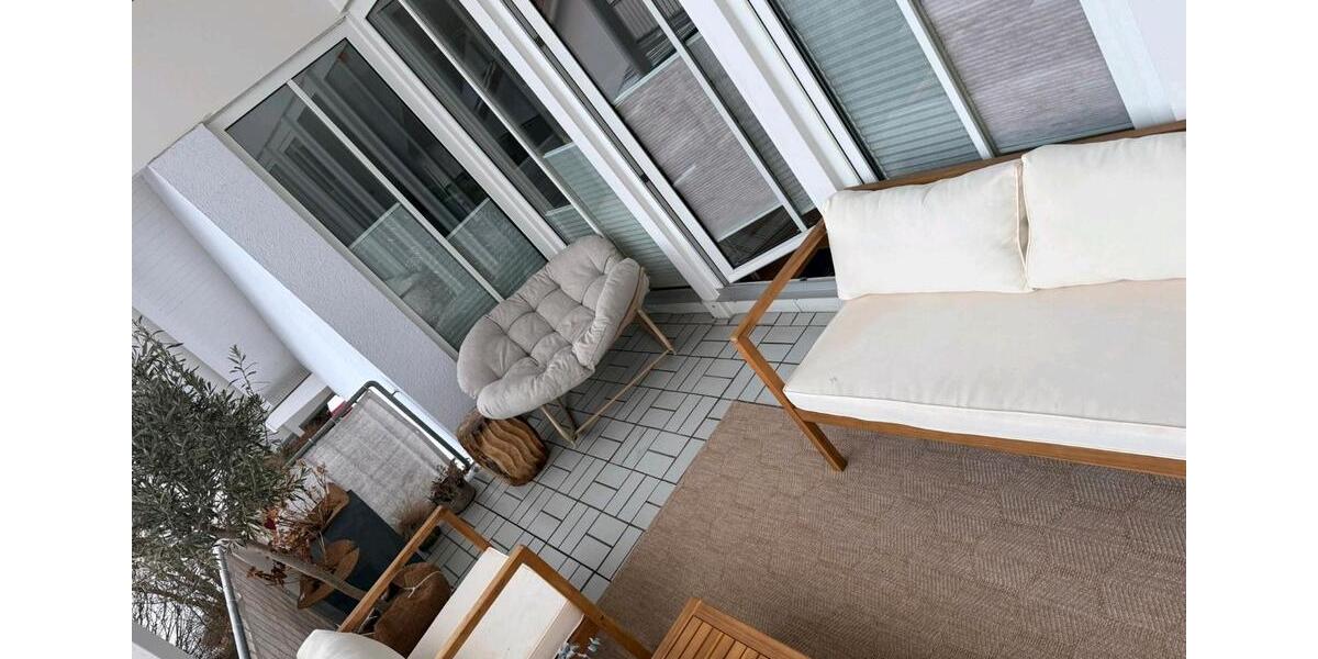 Dachgeschoßwohnung Villingen-Schwenningen Kopsbühl - 2 Zimmer, 54 m&sup2;, 900&euro; | Angebot:25205397