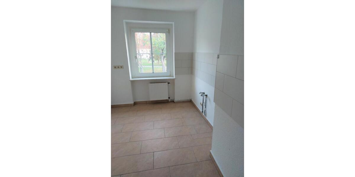 Etagenwohnung Braunsbedra - 1 Zimmer, 34 m&sup2;, 237&euro; | Angebot:24780993