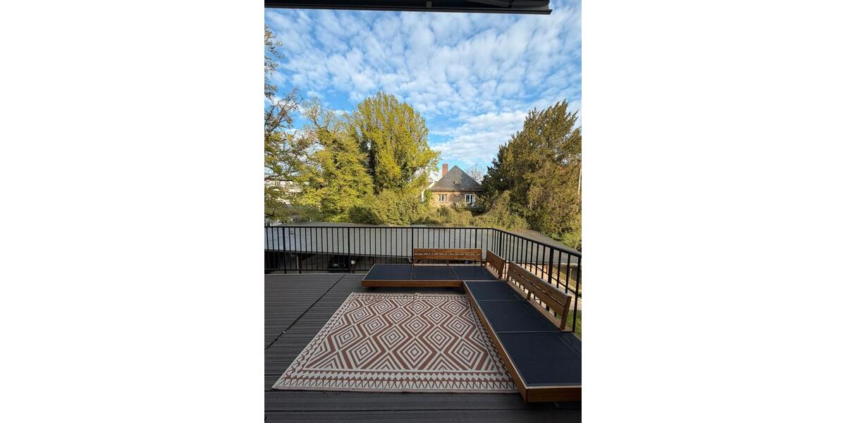 Etagenwohnung Regensburg Brandlberg - 4 Zimmer, 140 m&sup2;, 2.360&euro; | Angebot:26253696