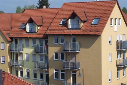 Wohnung Radeberg - 4 Zimmer, 121 m&sup2;, 870&euro; | Angebot:24794634