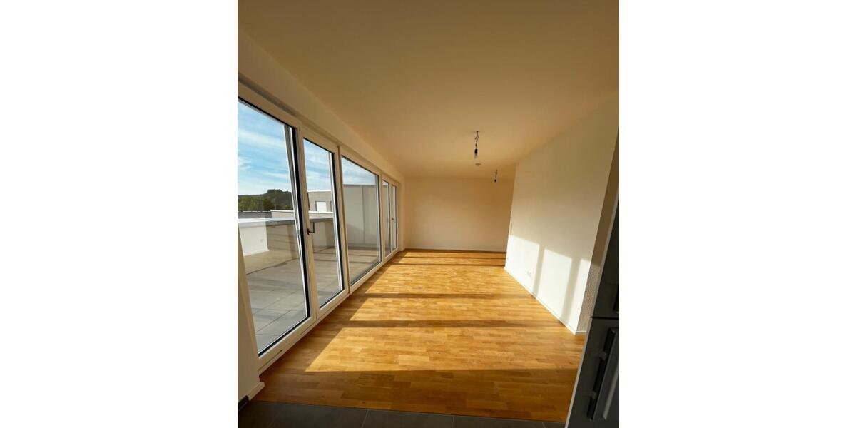Dachgeschoßwohnung Schorndorf - 3 Zimmer, 97 m&sup2;, 1.360&euro; | Angebot:26545749
