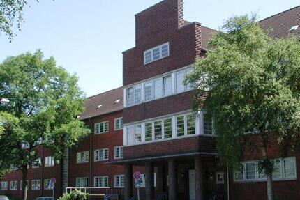 modernisierte 2 Zimmer-StudentenWohnung fertig zum 1.5.2016