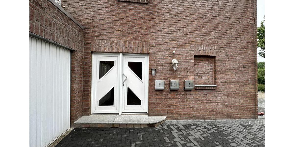 Etagenwohnung Rees - 2 Zimmer, 71 m&sup2;, 585&euro; | Angebot:26545800