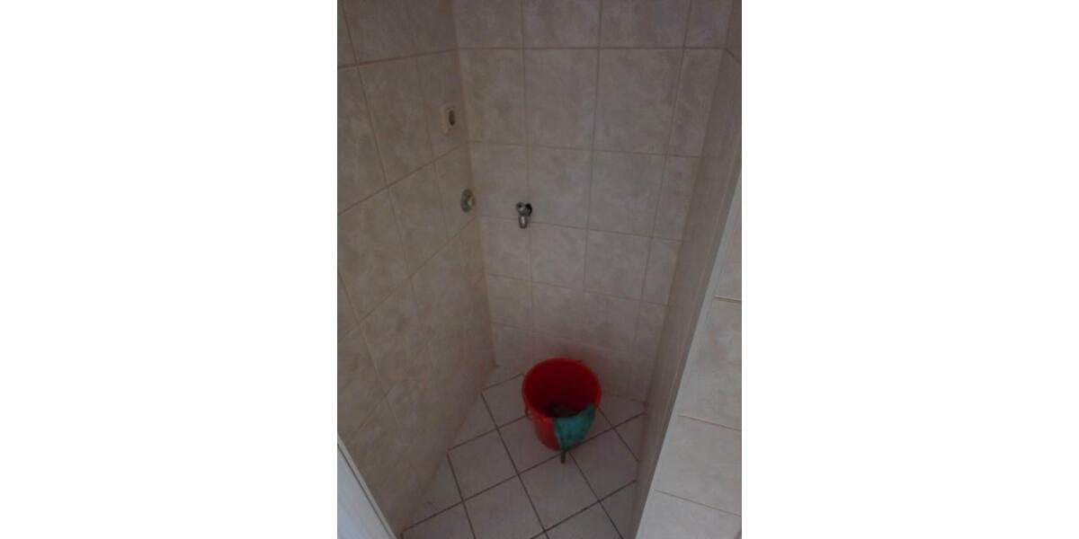 Dachgeschoßwohnung Dessau-Roßlau Roßlau - 2 Zimmer, 42 m&sup2;, 330&euro; | Angebot:26544739